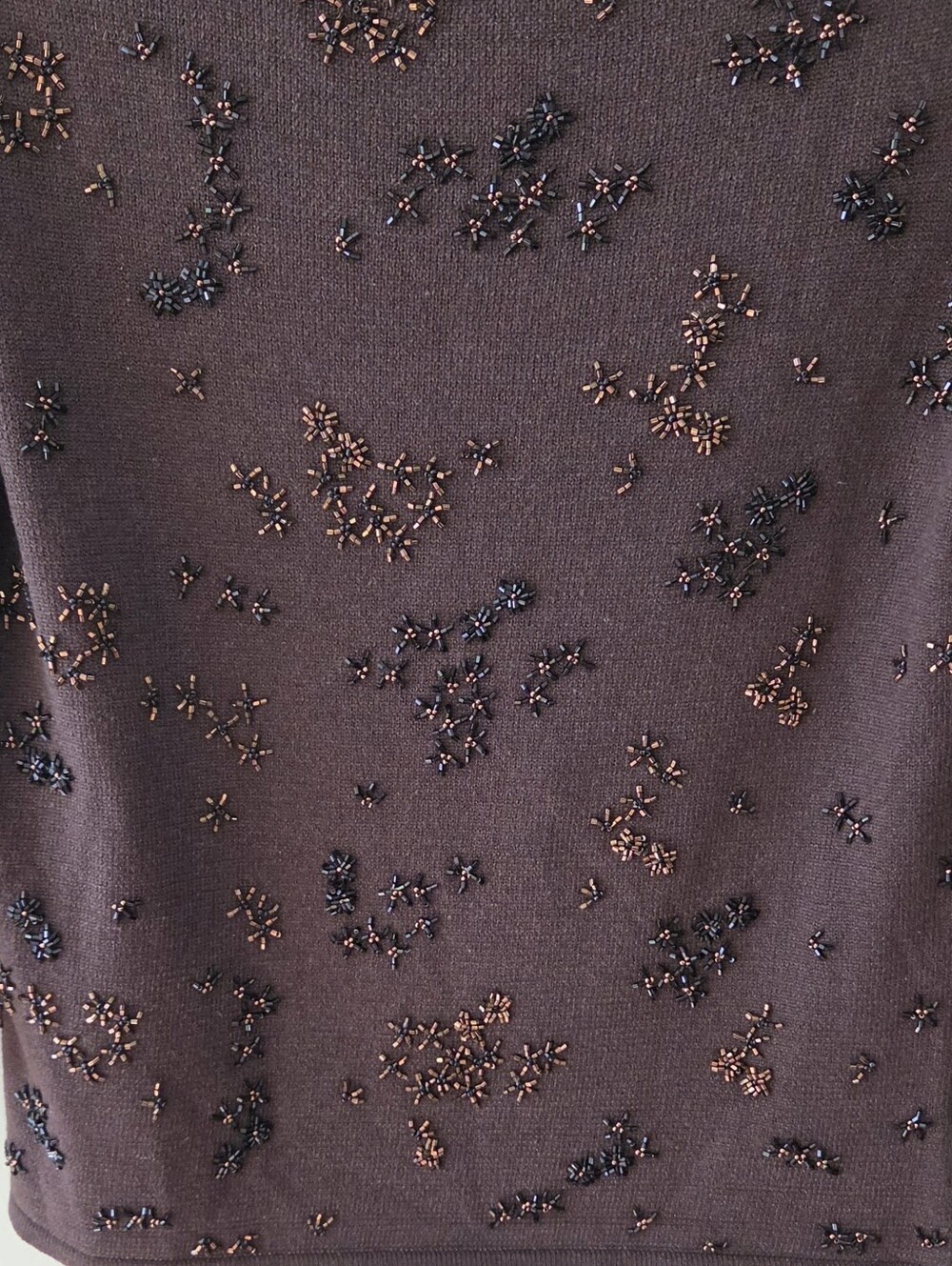 Carmen Marc Valvo Beaded Knit Sweater Top Espresso Brown Shimmer Size M Medium - Picture 4 of 5